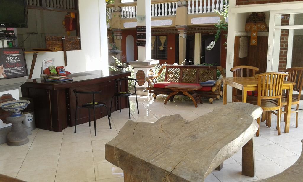 Hotel Puri Mandhara Lovina Esterno foto